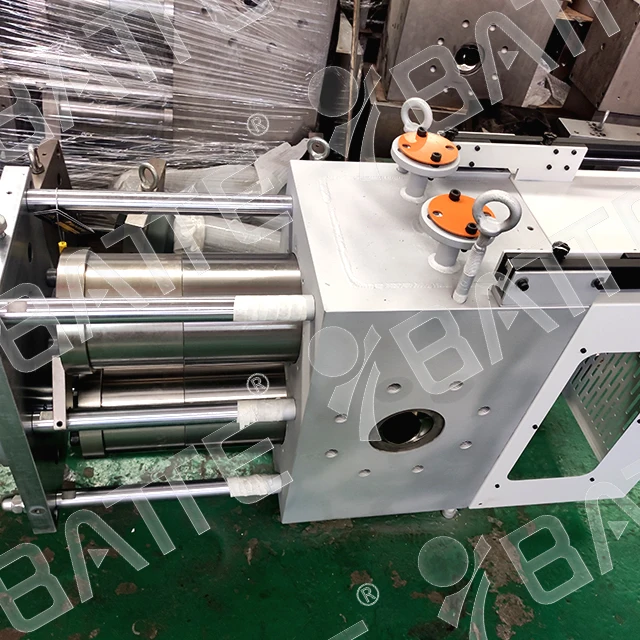 hydraulic extrusion screen changer