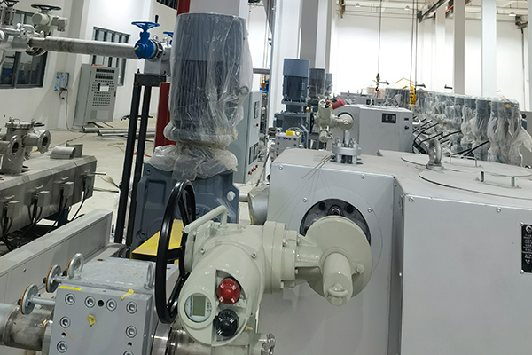 polymer melt gear pump