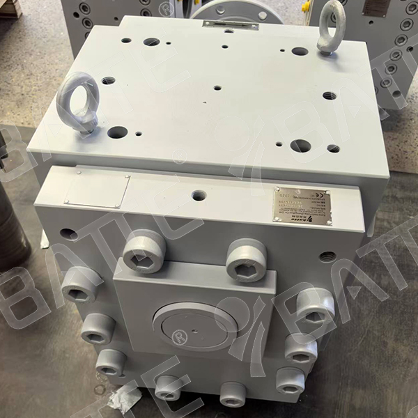 hot melt pump