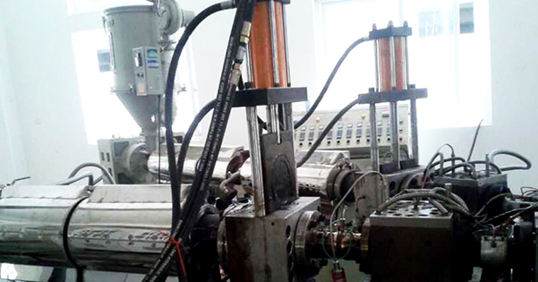 extrusion screen changer