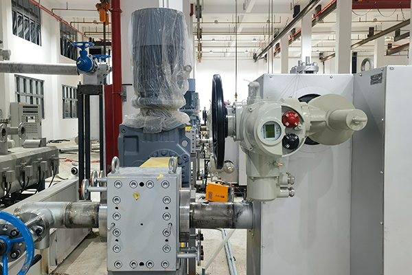 polymer melt pump