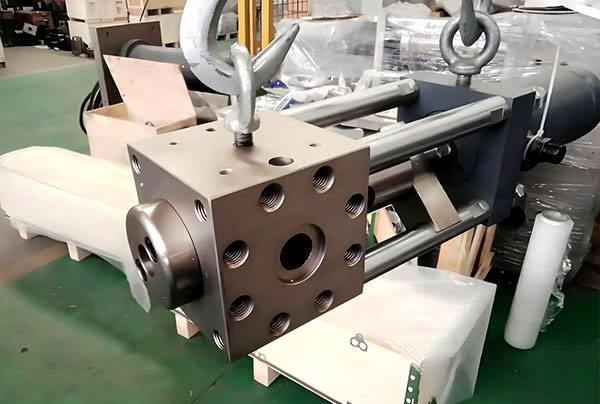 extruder start up valve