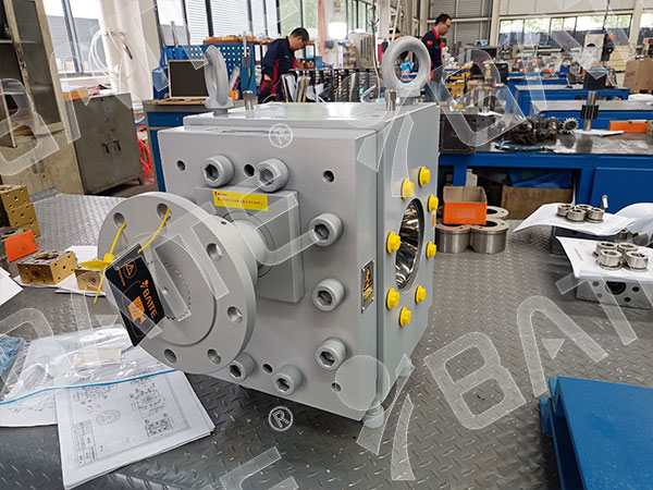 polymer melt gear pump