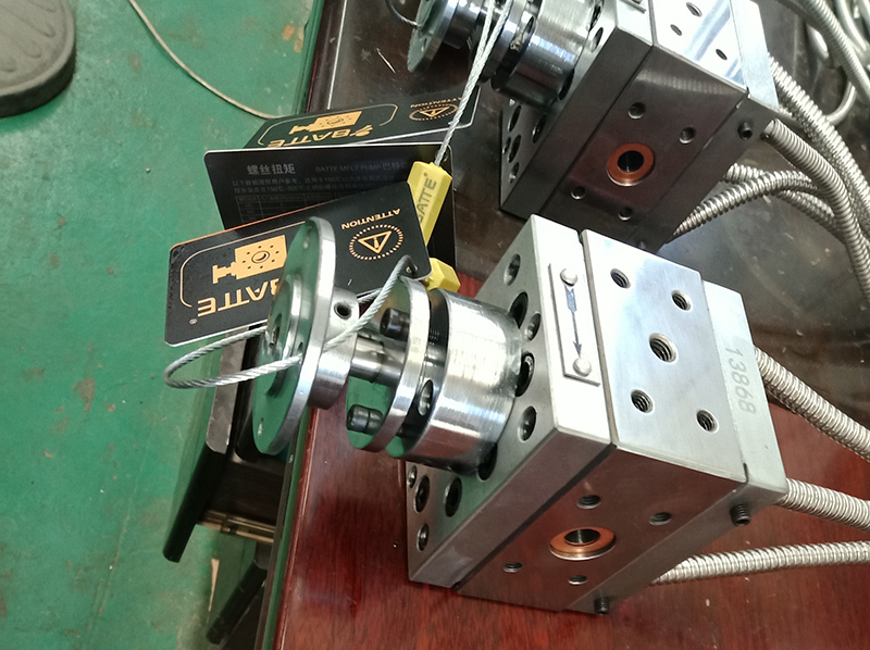 hot melt adhesive gear pump