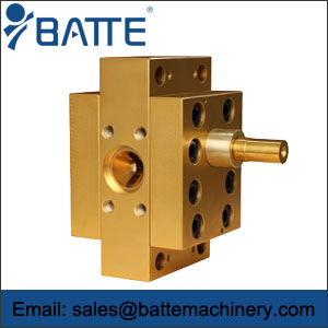 Extrusion gear pump types