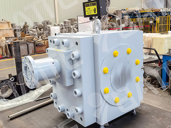 melt gear pump