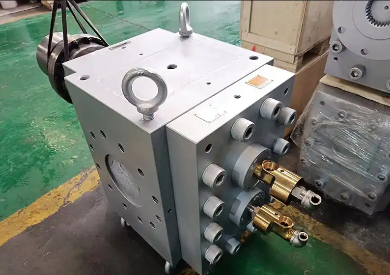 rubber extruder melt pump