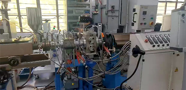 plastic pipe extrusion melt pump