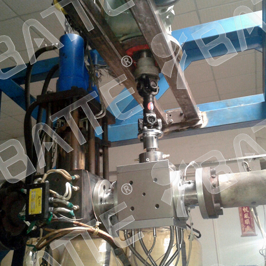 melt pump for extrusion