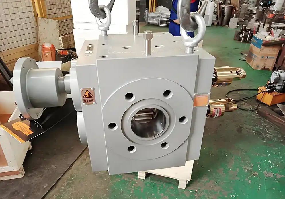 melt pump for rubber extrusion