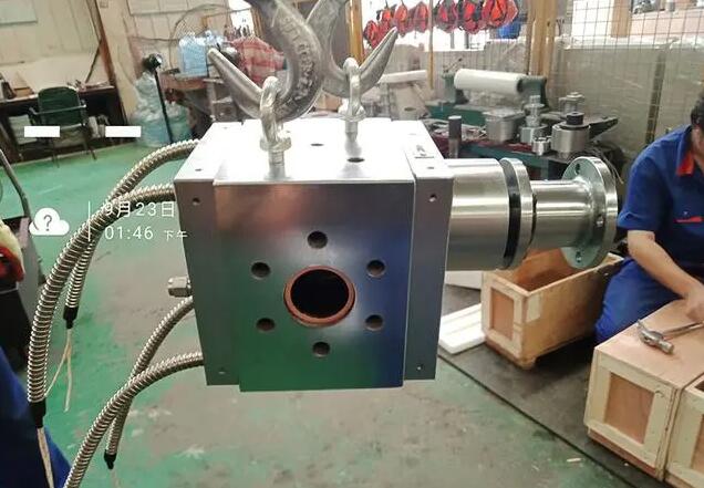 plastic melt metering gear pump