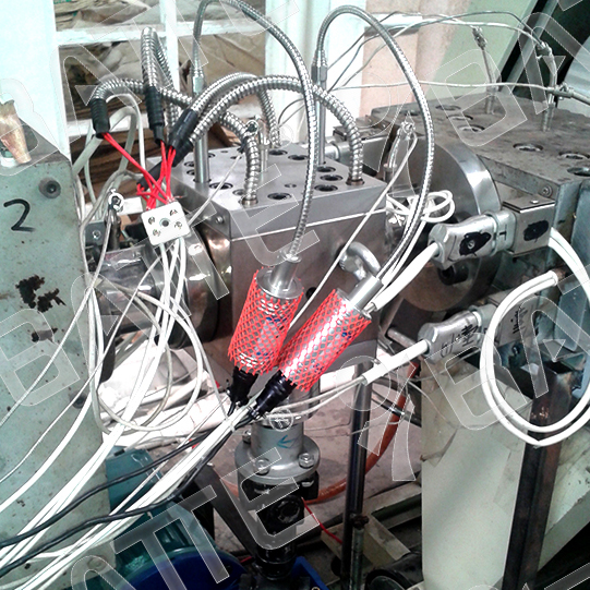 PE extruder melt pump