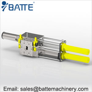 Continuous backflush screen changer